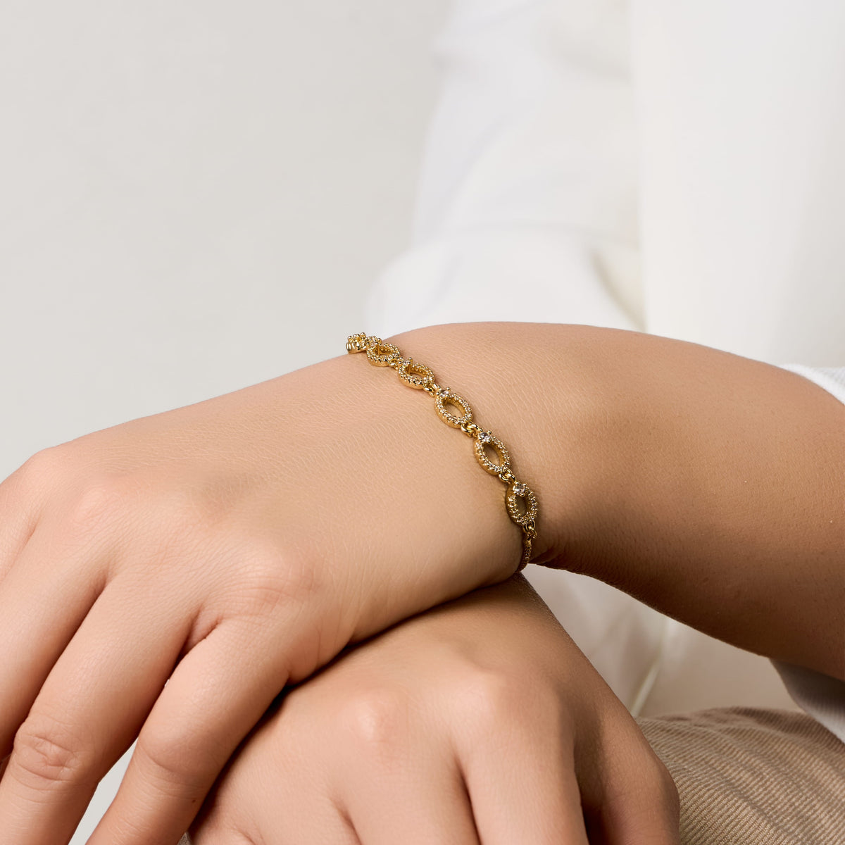 Crystal Oval Link Adjustable Bracelet