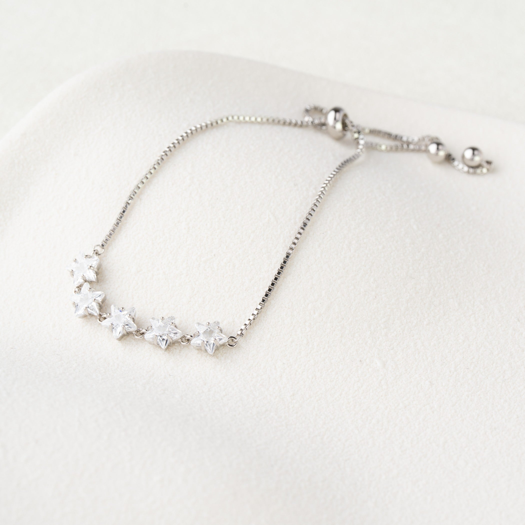 Floral Crystal & Pearl Bead Adjustable Bracelet