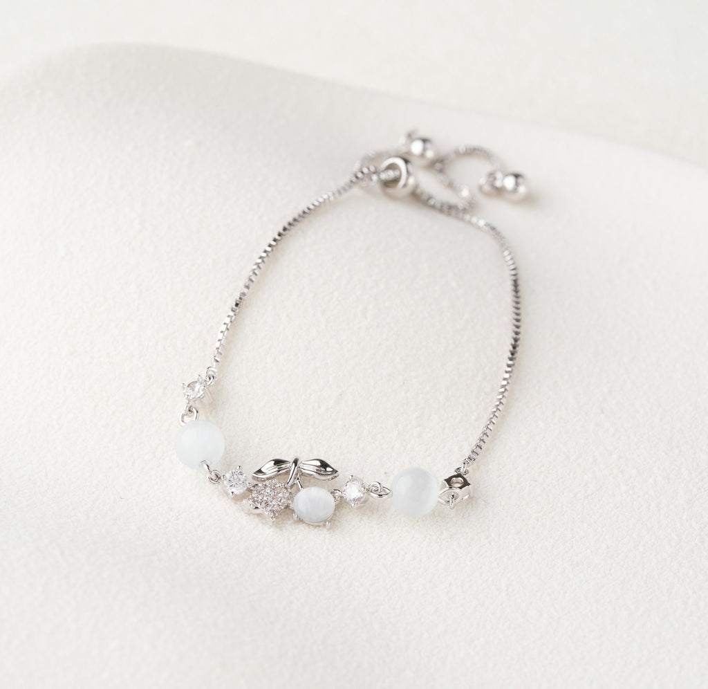 Rose Charm Beaded Bracelet