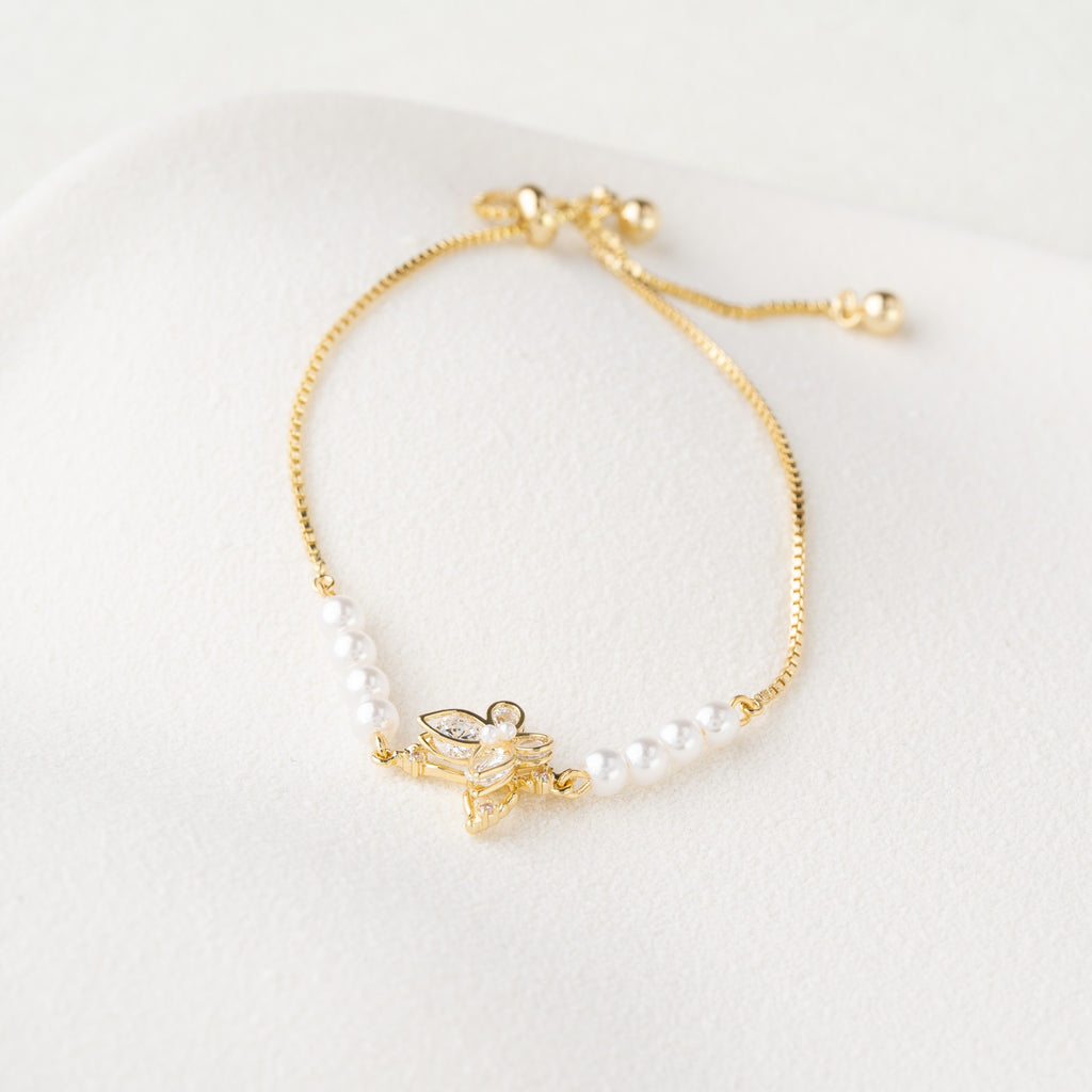 Butterfly Pearl Chain Bracelet