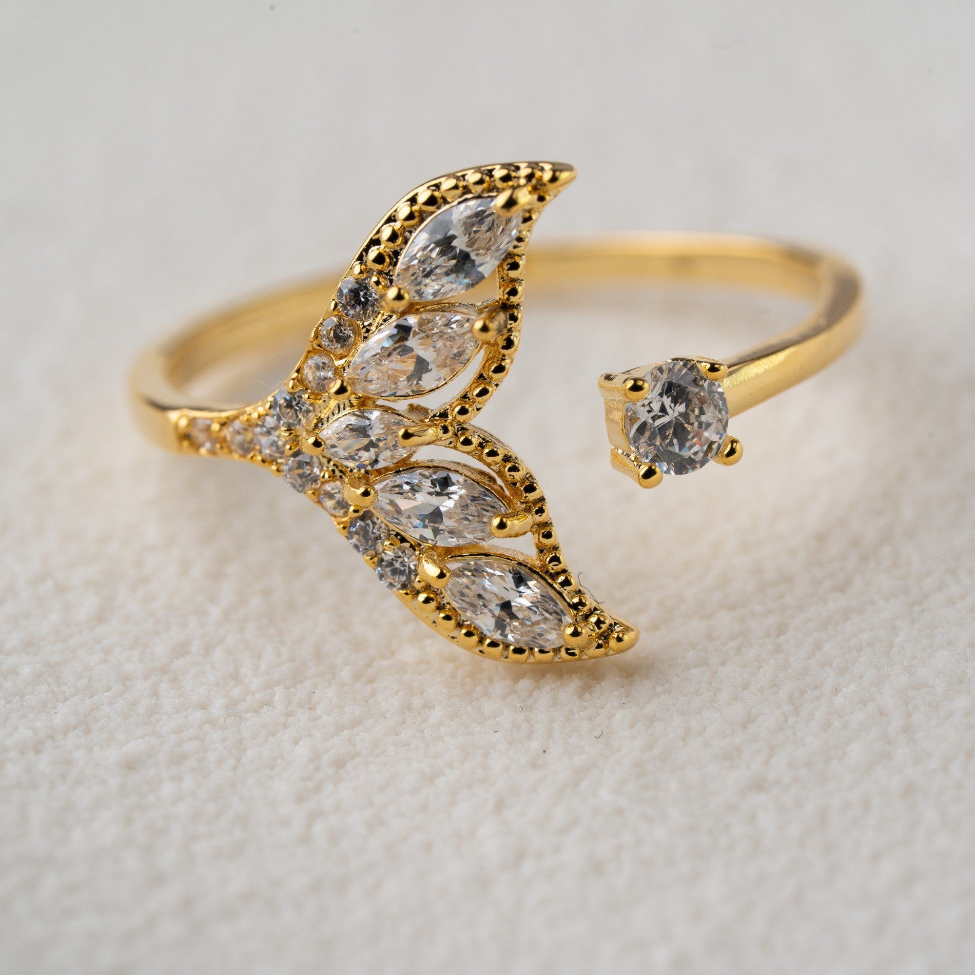 Leaf Crystal Open Ring