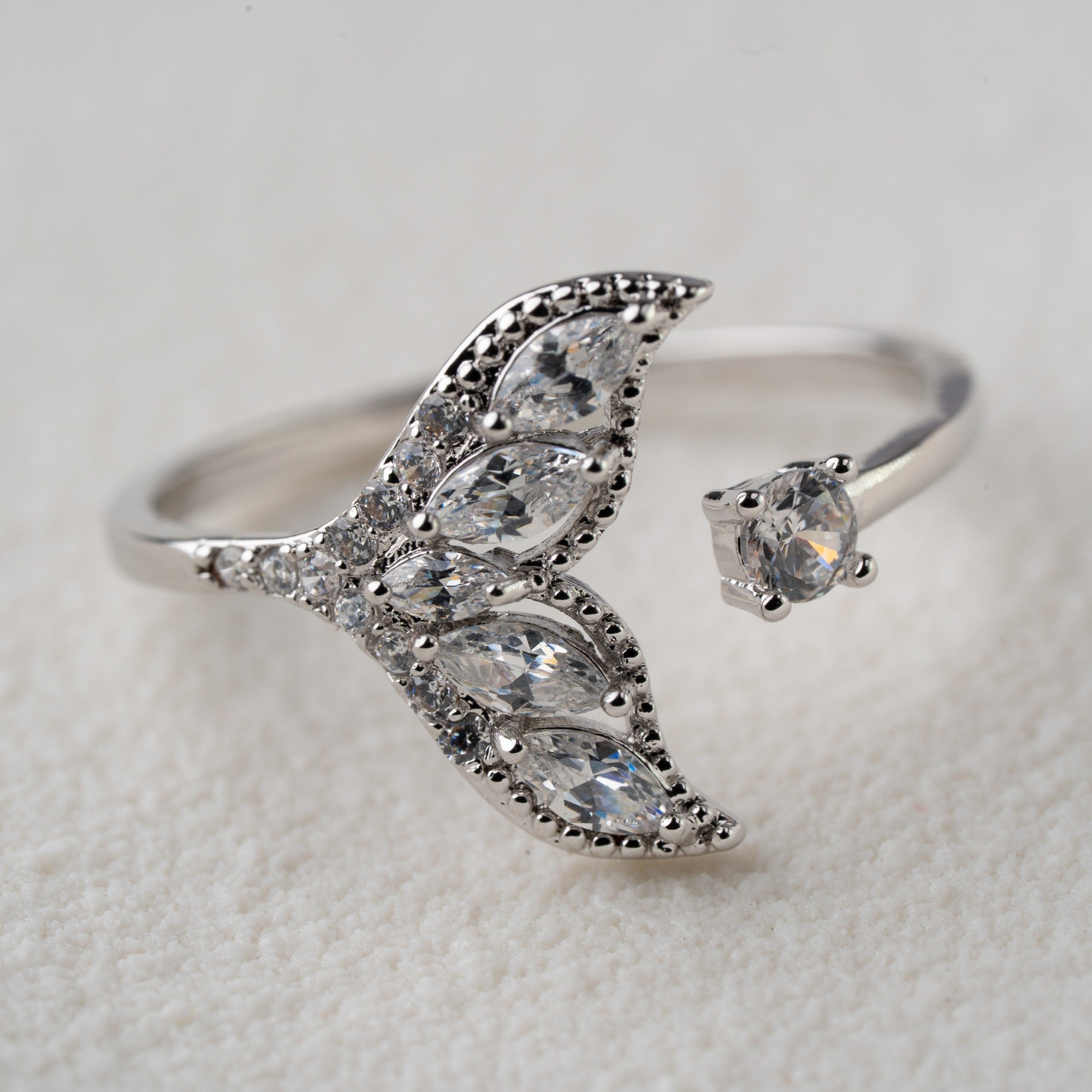 Leaf Crystal Open Ring