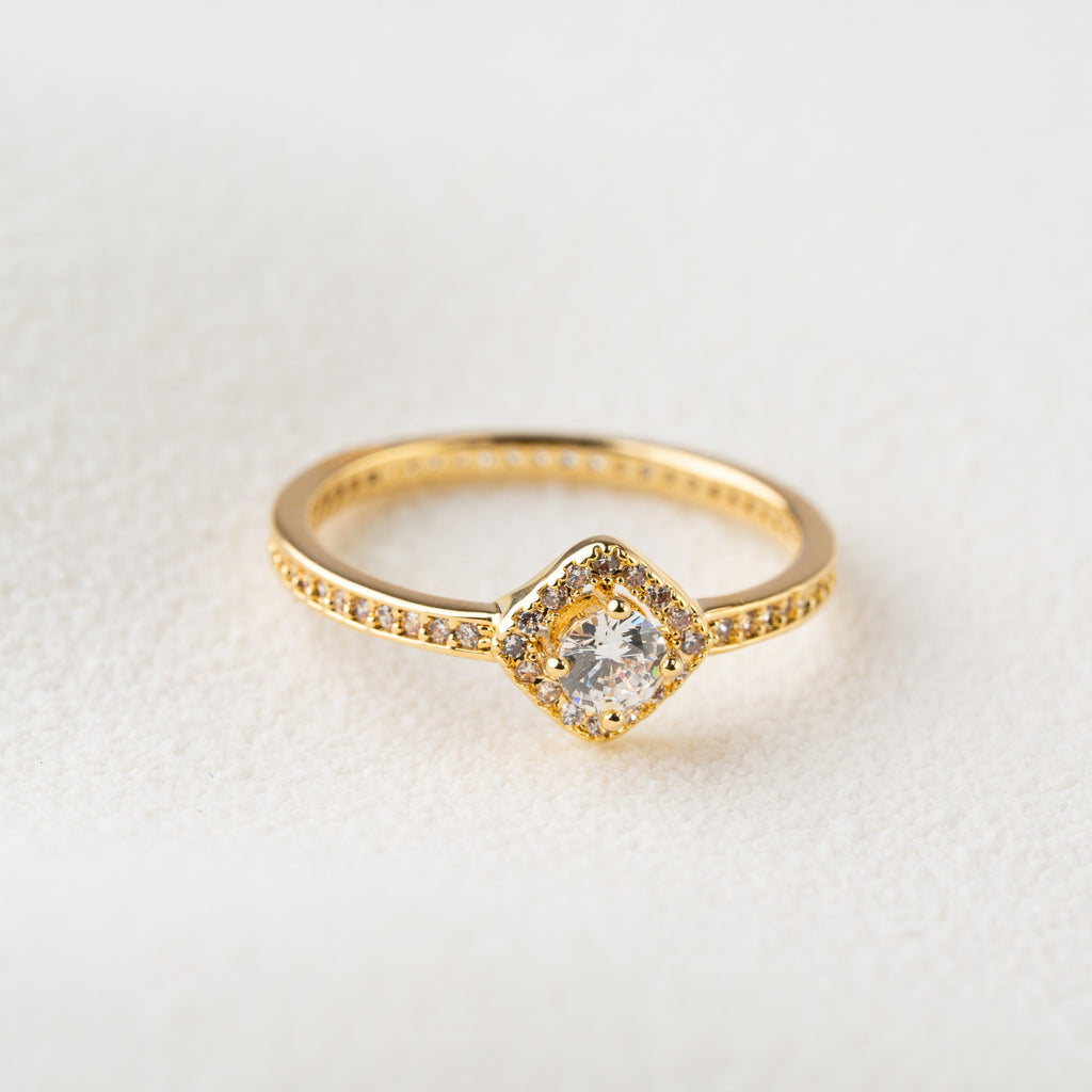 Halo Crystal Ring