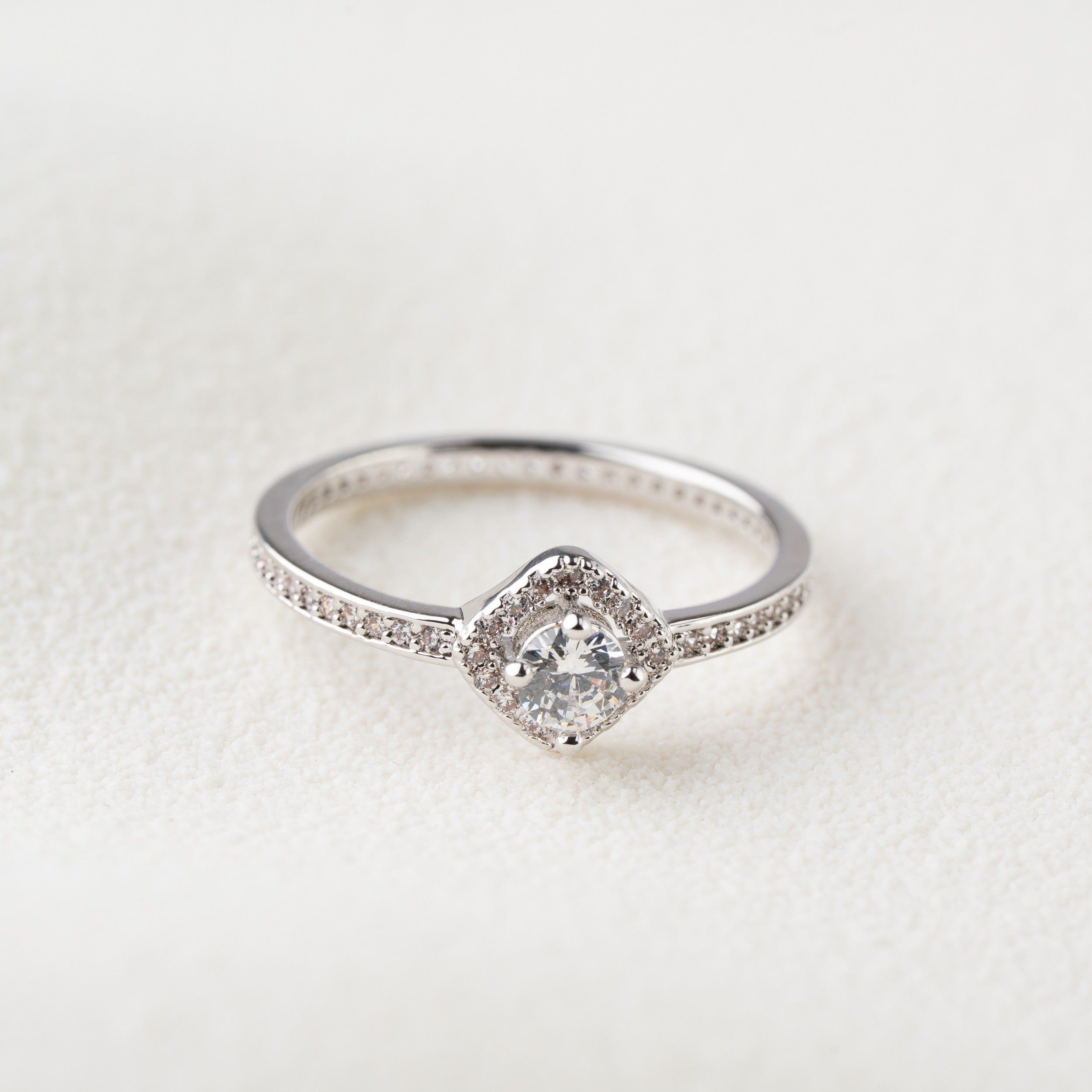 Halo Crystal Ring