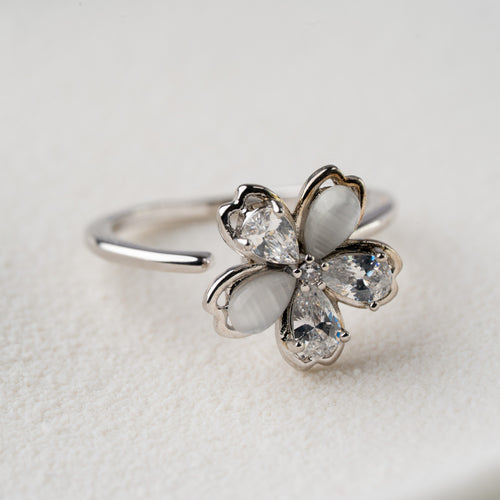 Bloom Crystal Petal Ring