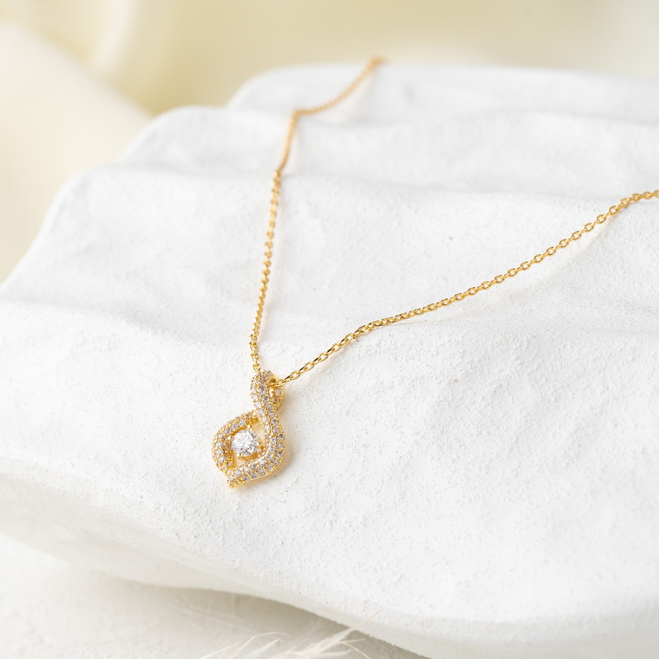 Gold Teardrop Crystal Pendant Necklace