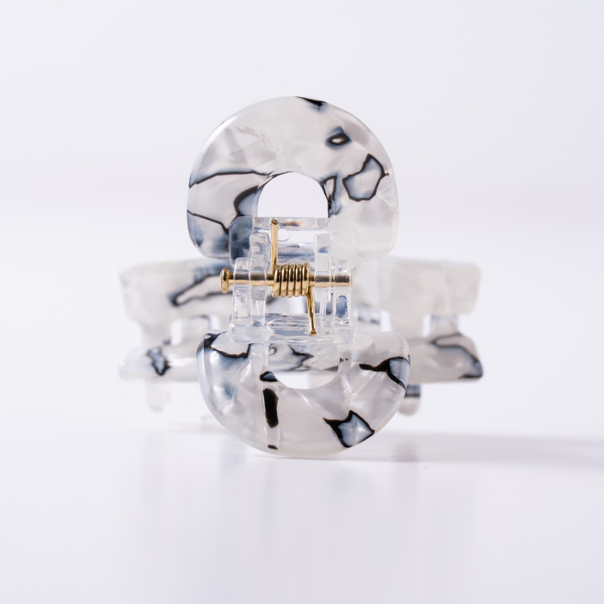 Mini Pearl Twist Claw Clip
