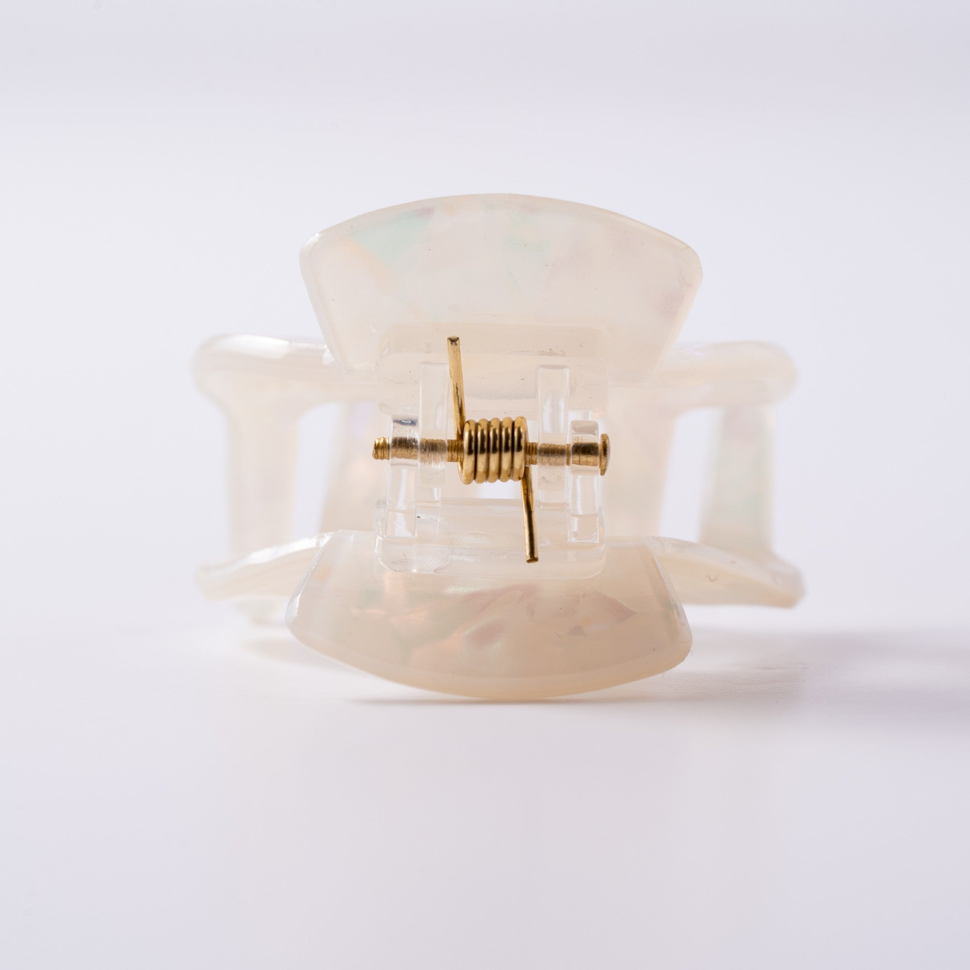 Mini Pearl Classic Claw Clip