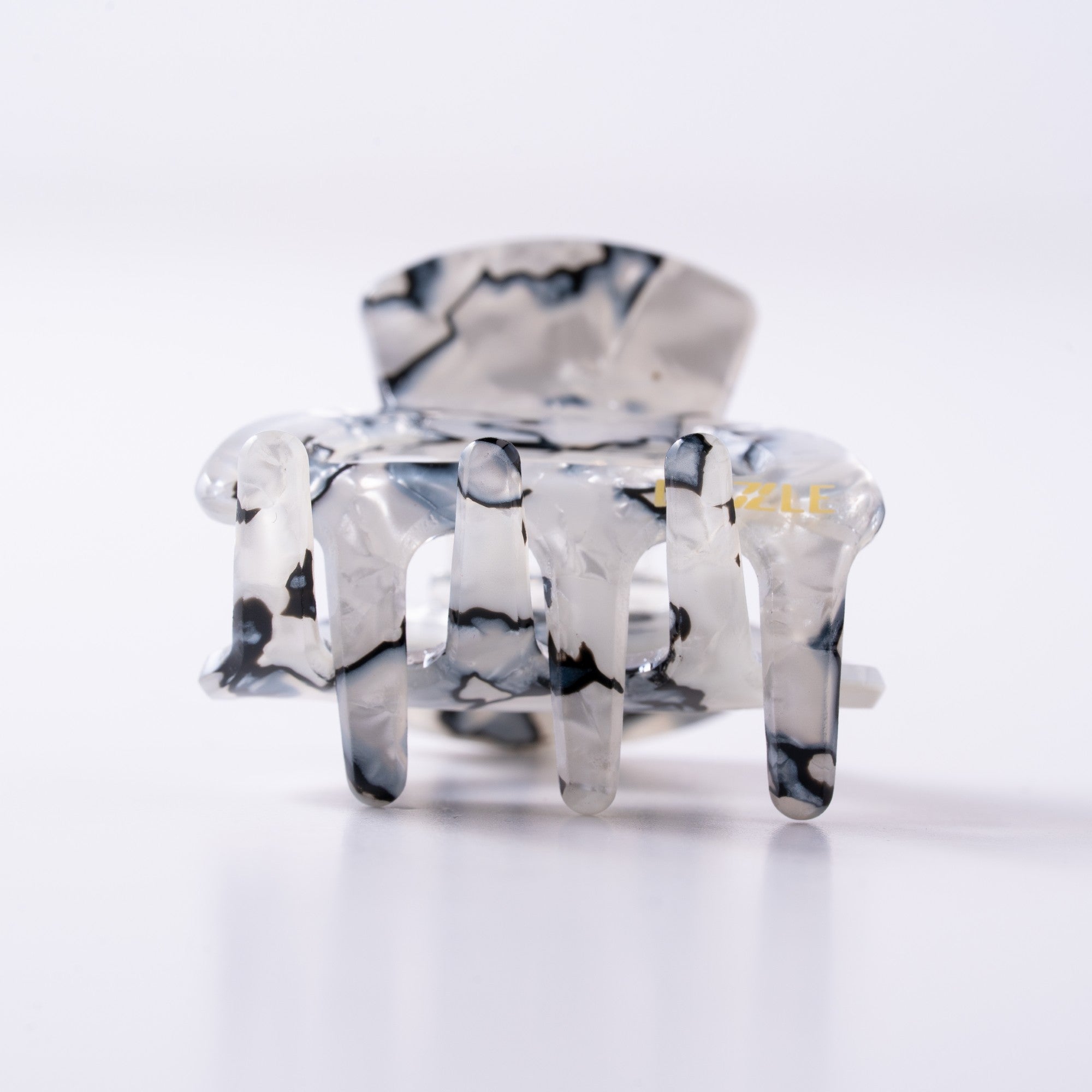 Mini Pearl Classic Claw Clip