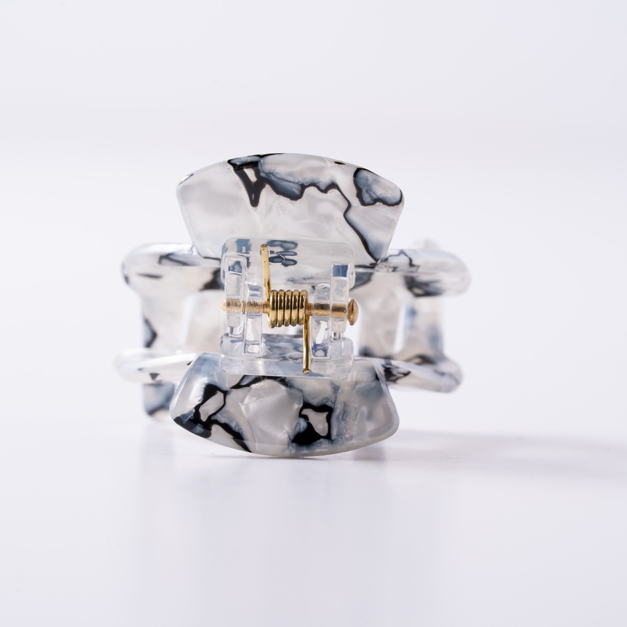 Mini Pearl Classic Claw Clip