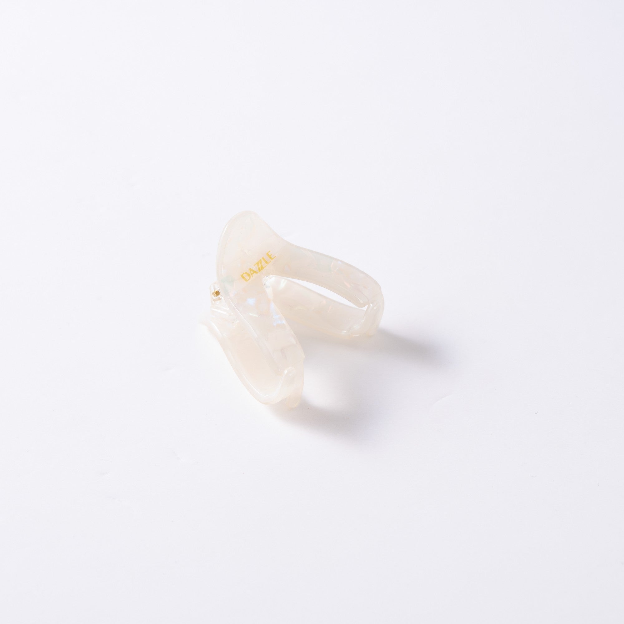 Mini Pearl Loop Claw Clip
