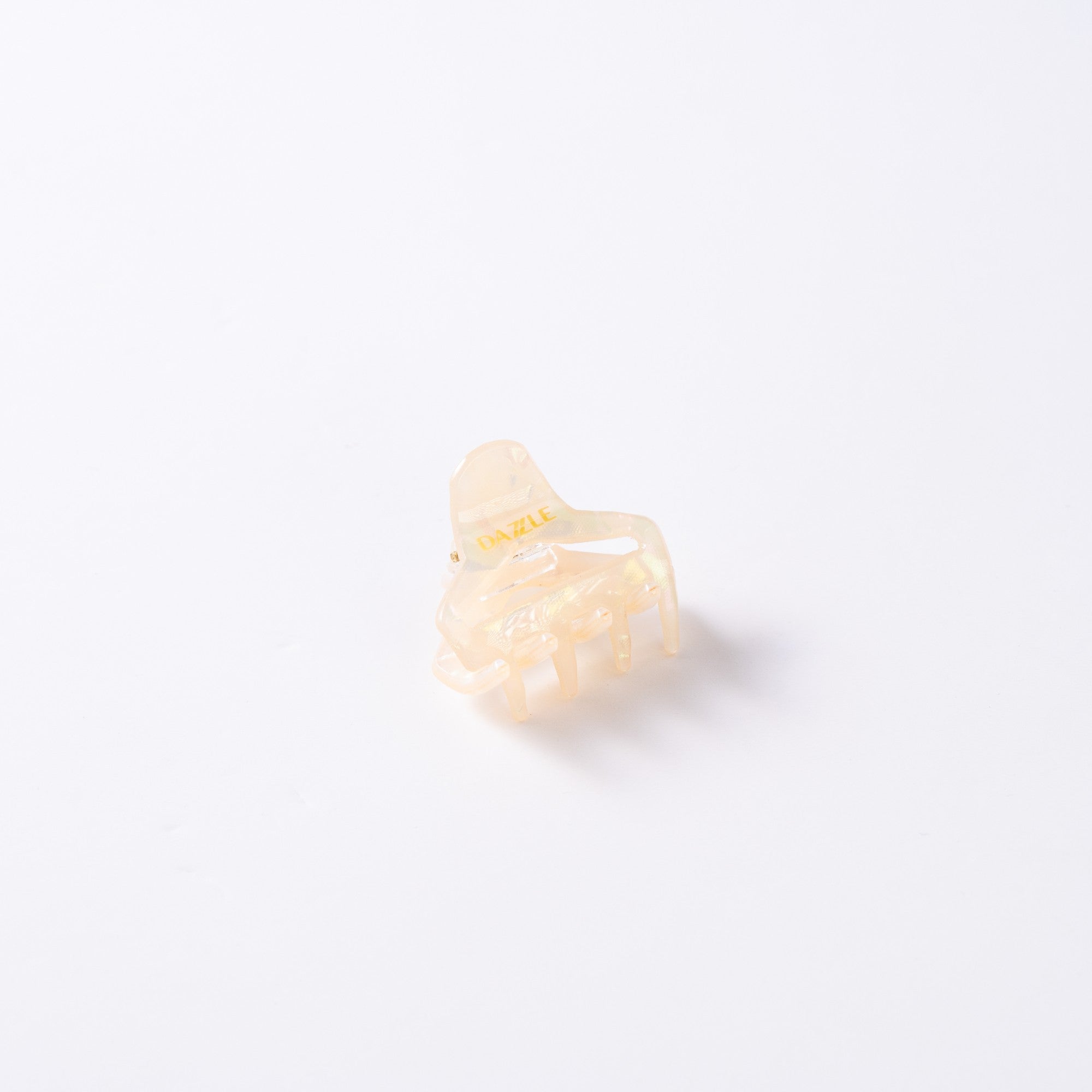 Mini Pearl Soft Curve Claw Clip