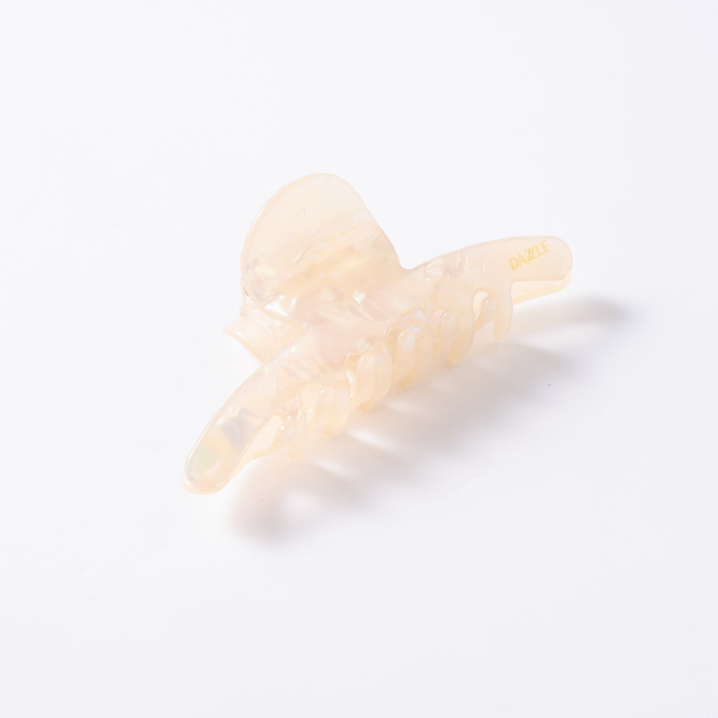 Pearl Wing Claw Clip