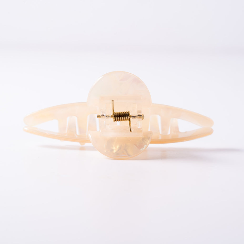 Pearl Wing Claw Clip