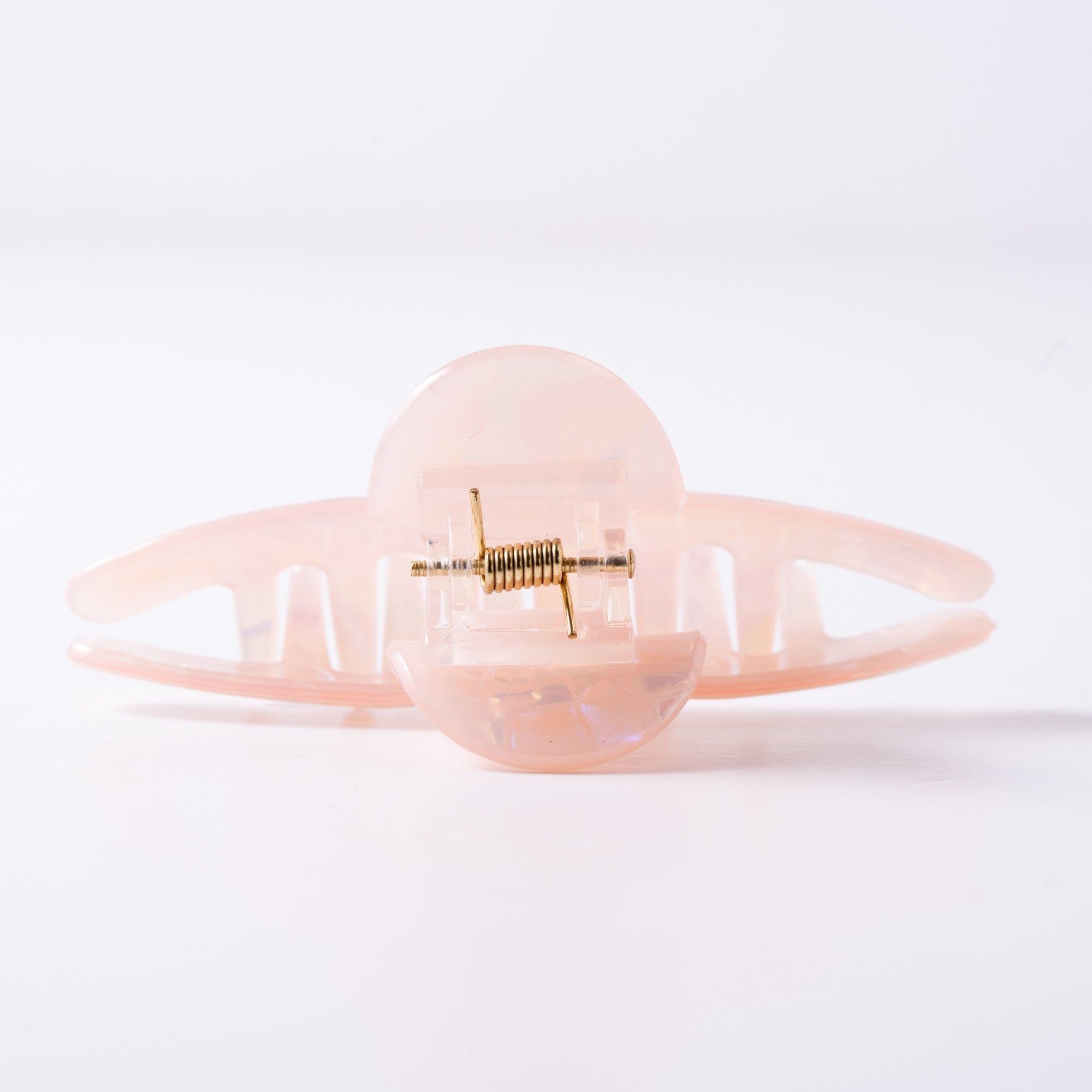 Pearl Wing Claw Clip