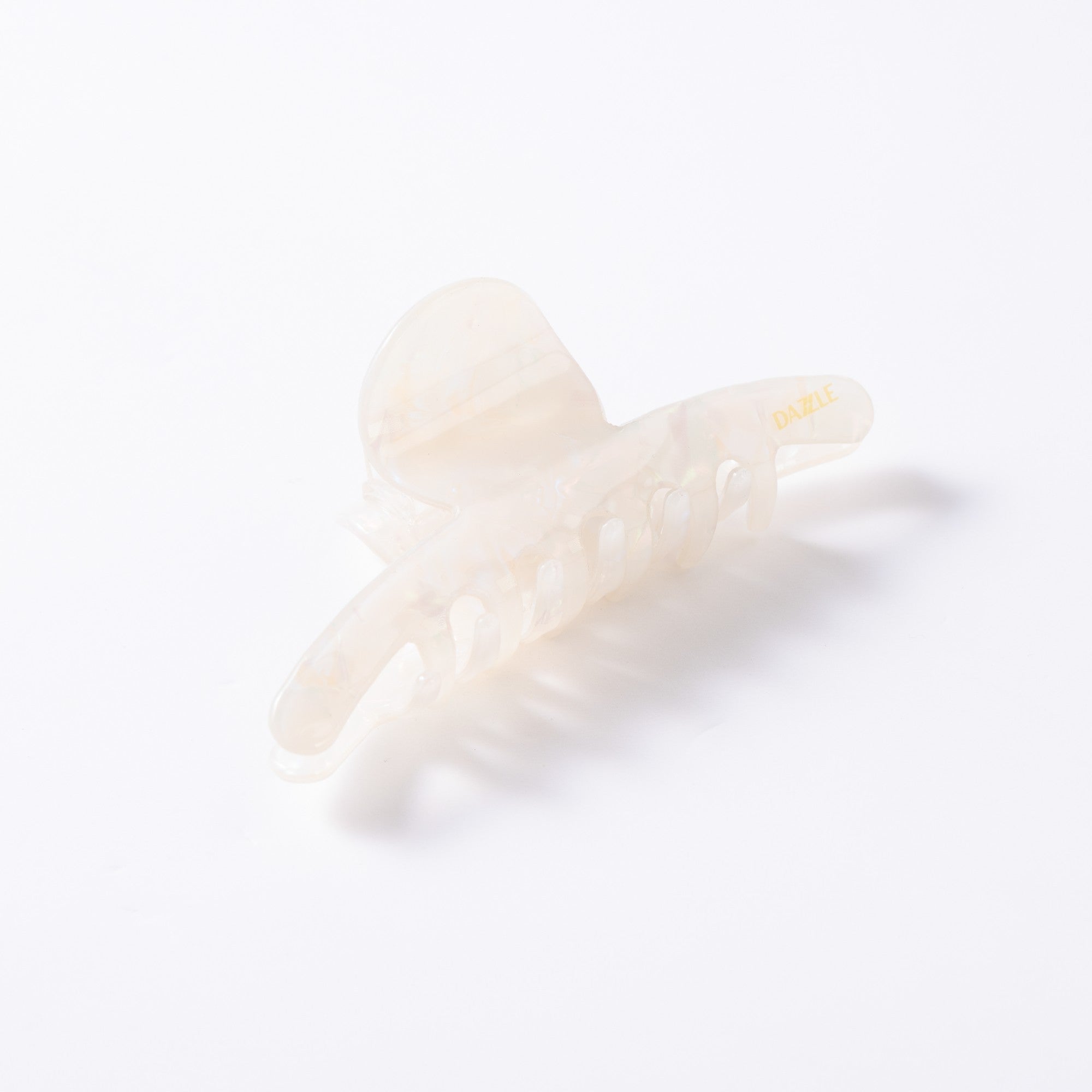 Pearl Wing Claw Clip
