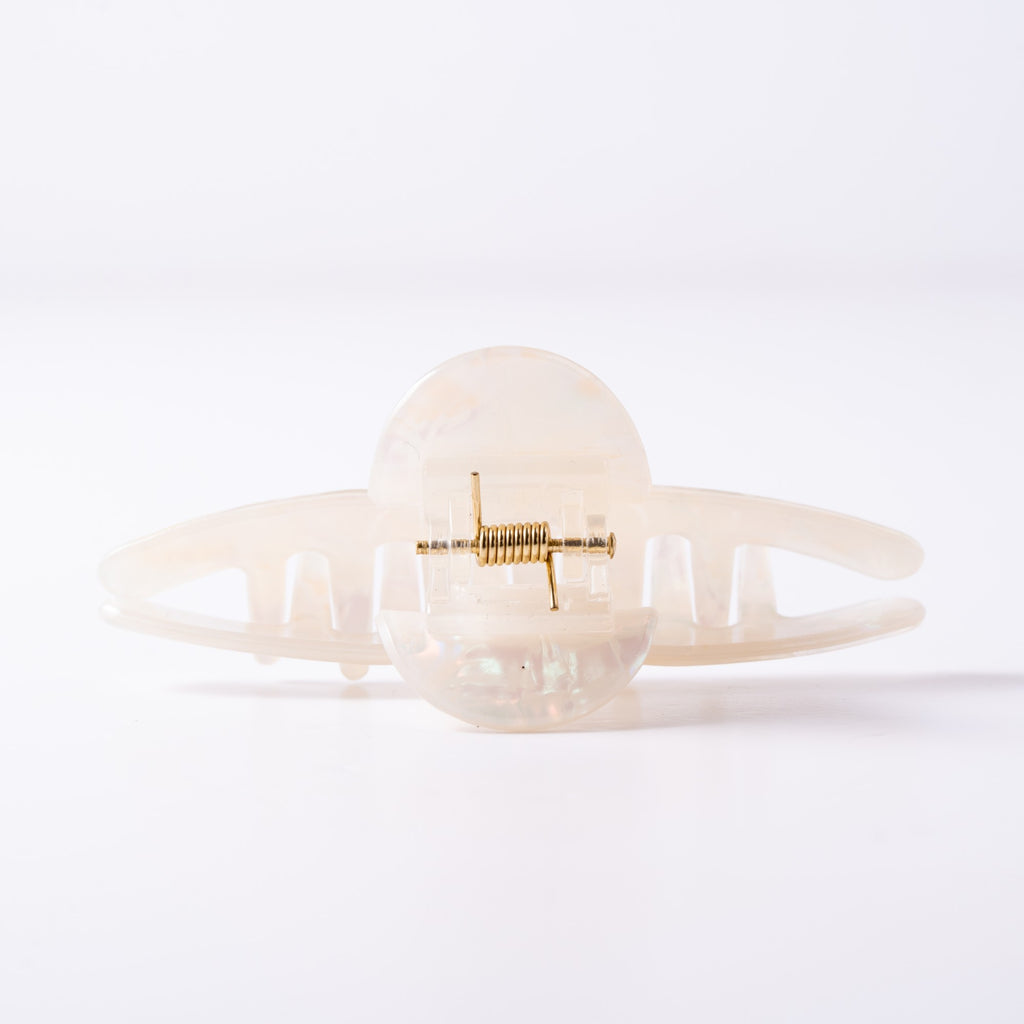 Pearl Wing Claw Clip