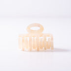 Pearl Loop Classic Claw Clip