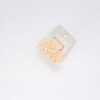 Pearl Loop Classic Claw Clip