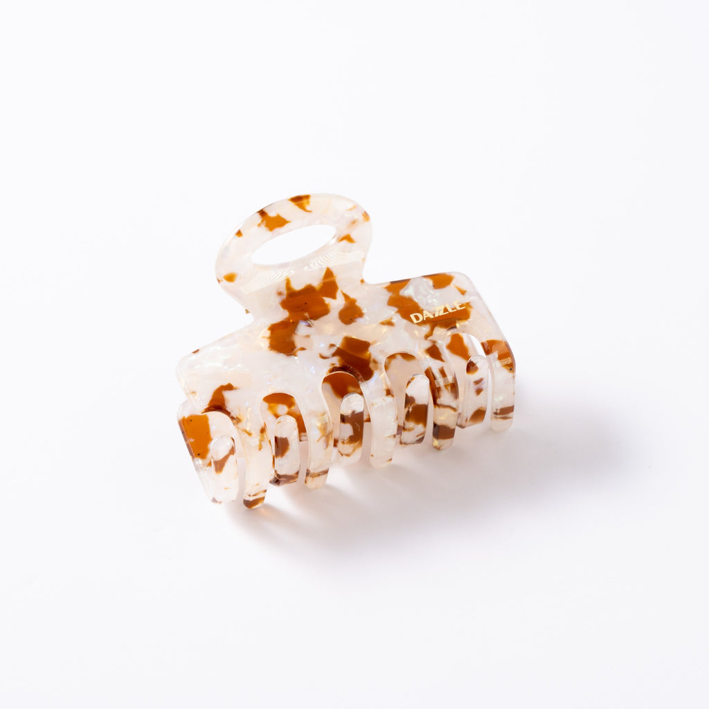 Pearl Loop Classic Claw Clip