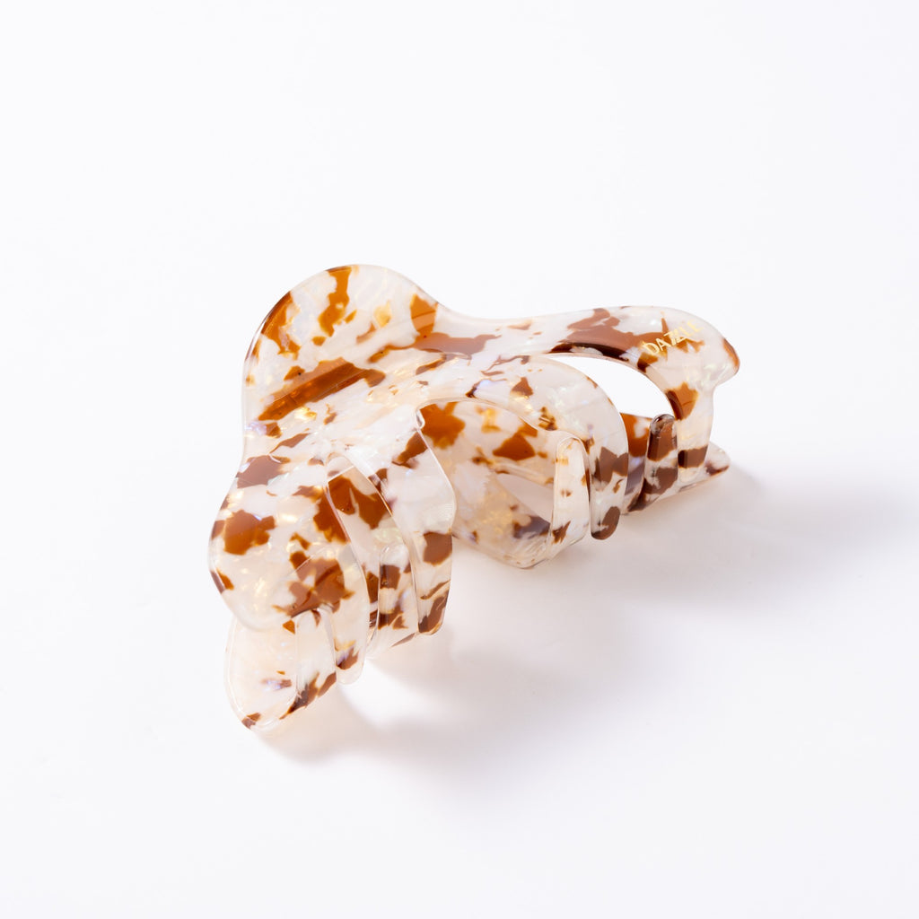 Ivory Wave Hair Claw Clip
