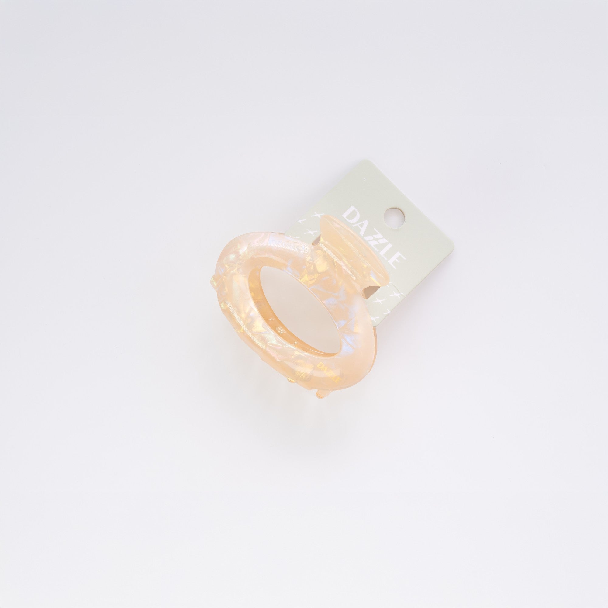Pearl Luxe Claw Clip