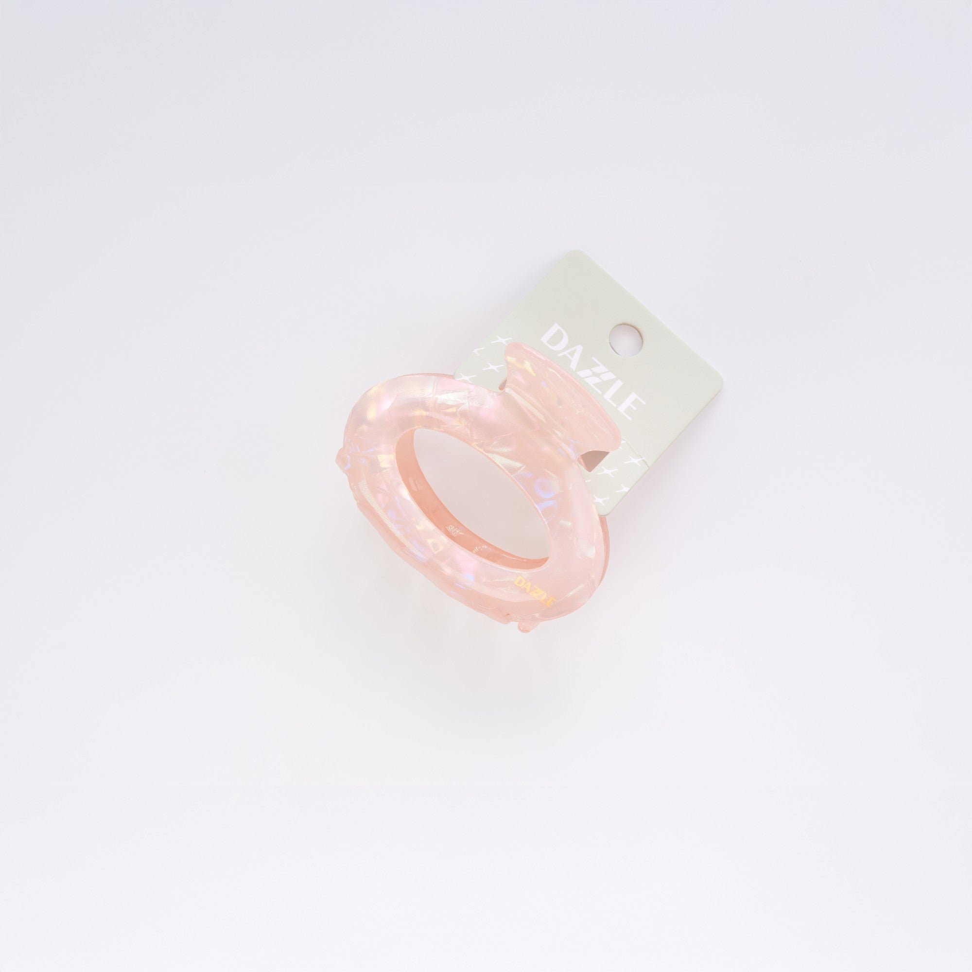 Pearl Luxe Claw Clip