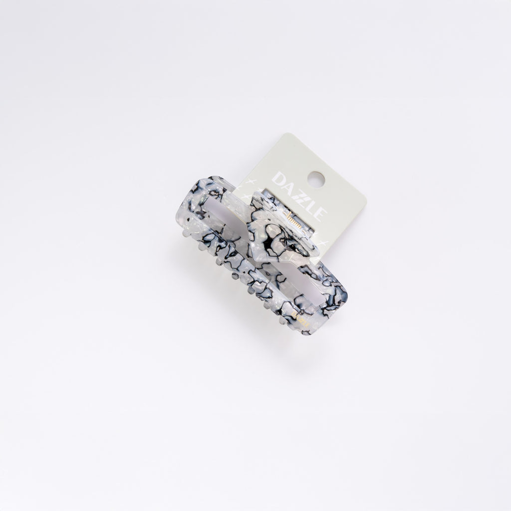 Pearl Heart Claw Clip