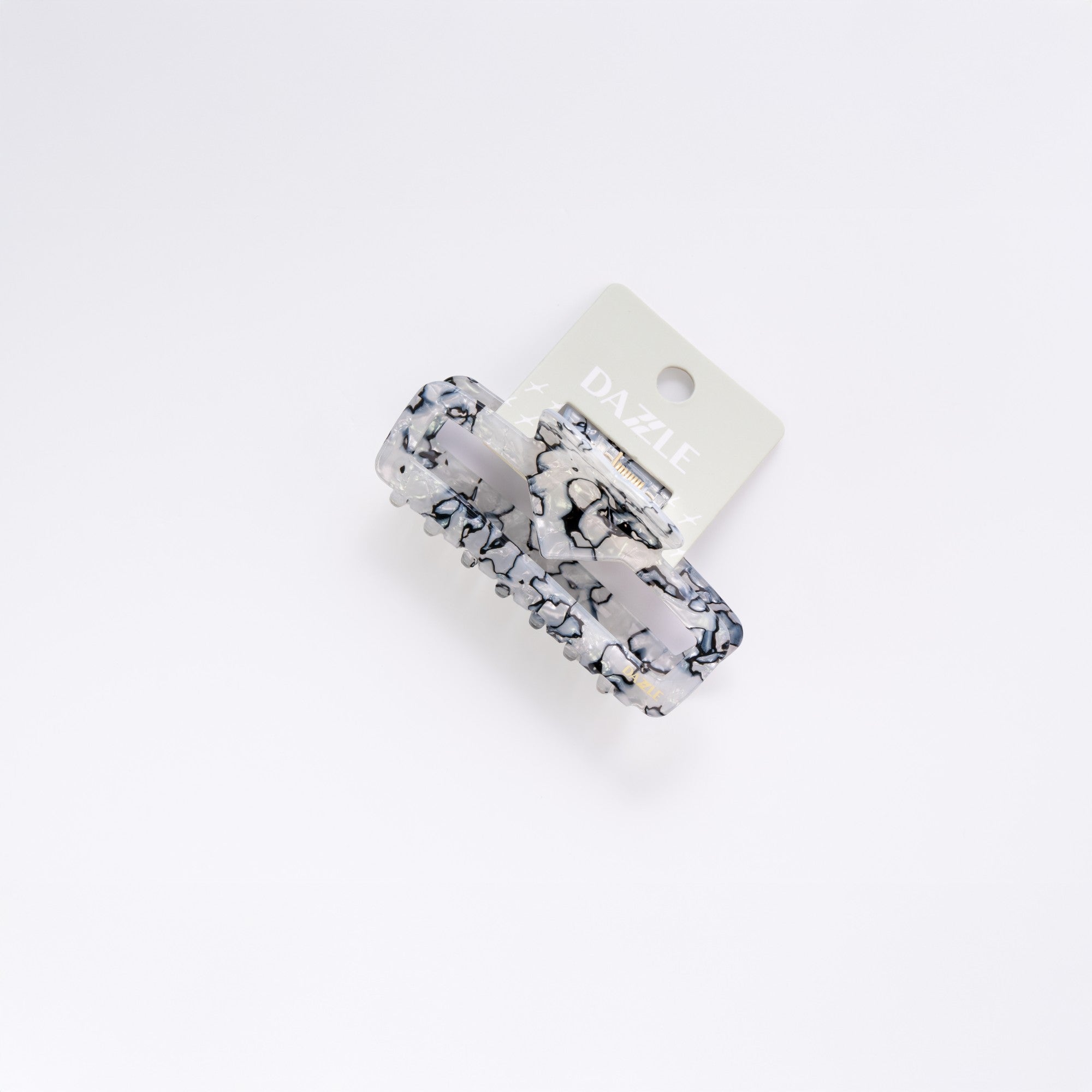 Pearl Heart Claw Clip