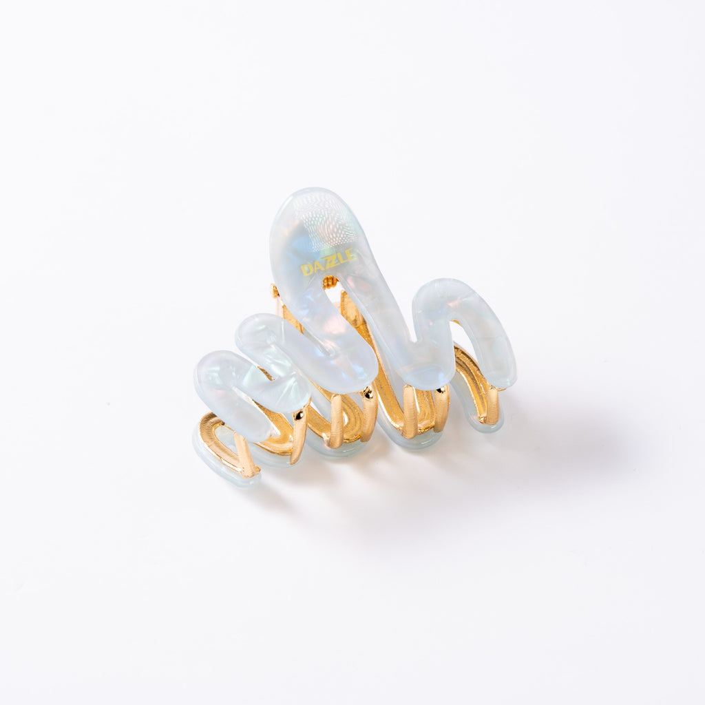 Pearl Wave Claw Clip