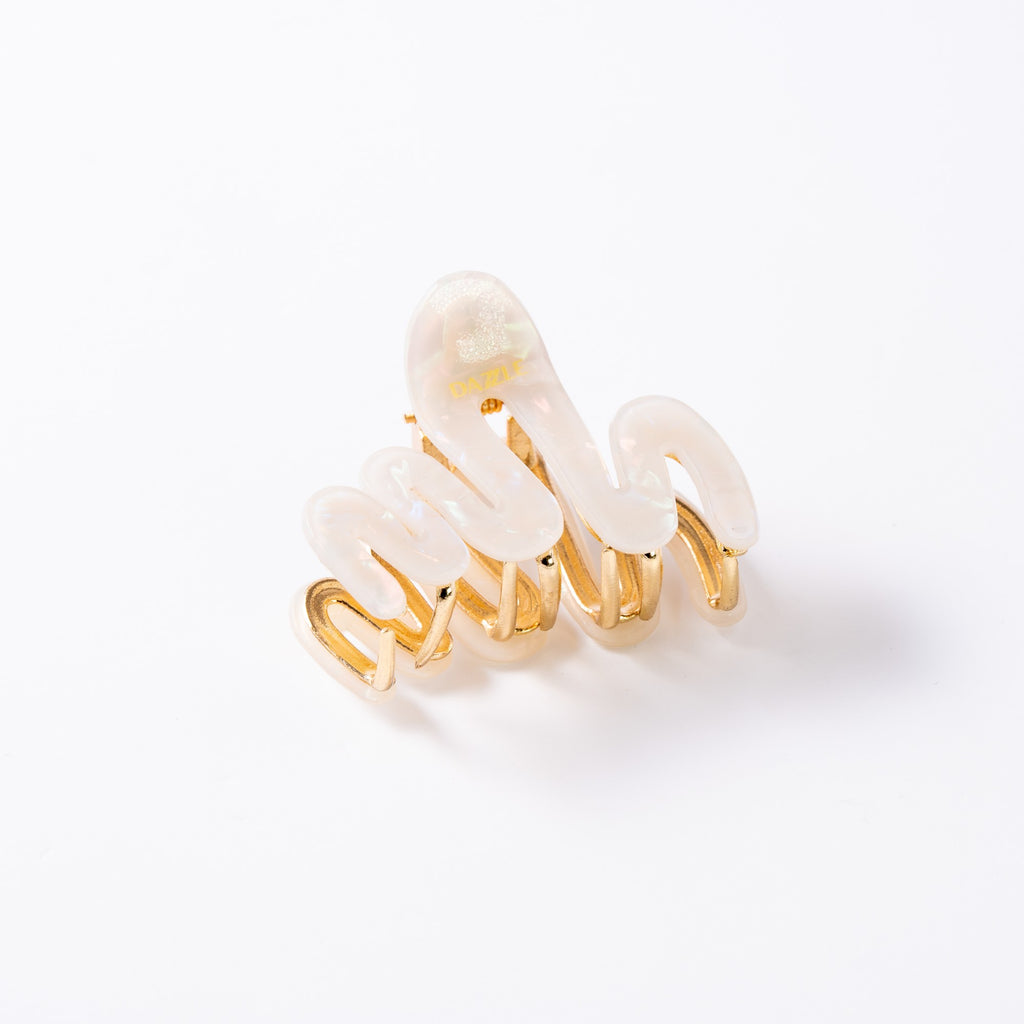 Pearl Wave Claw Clip