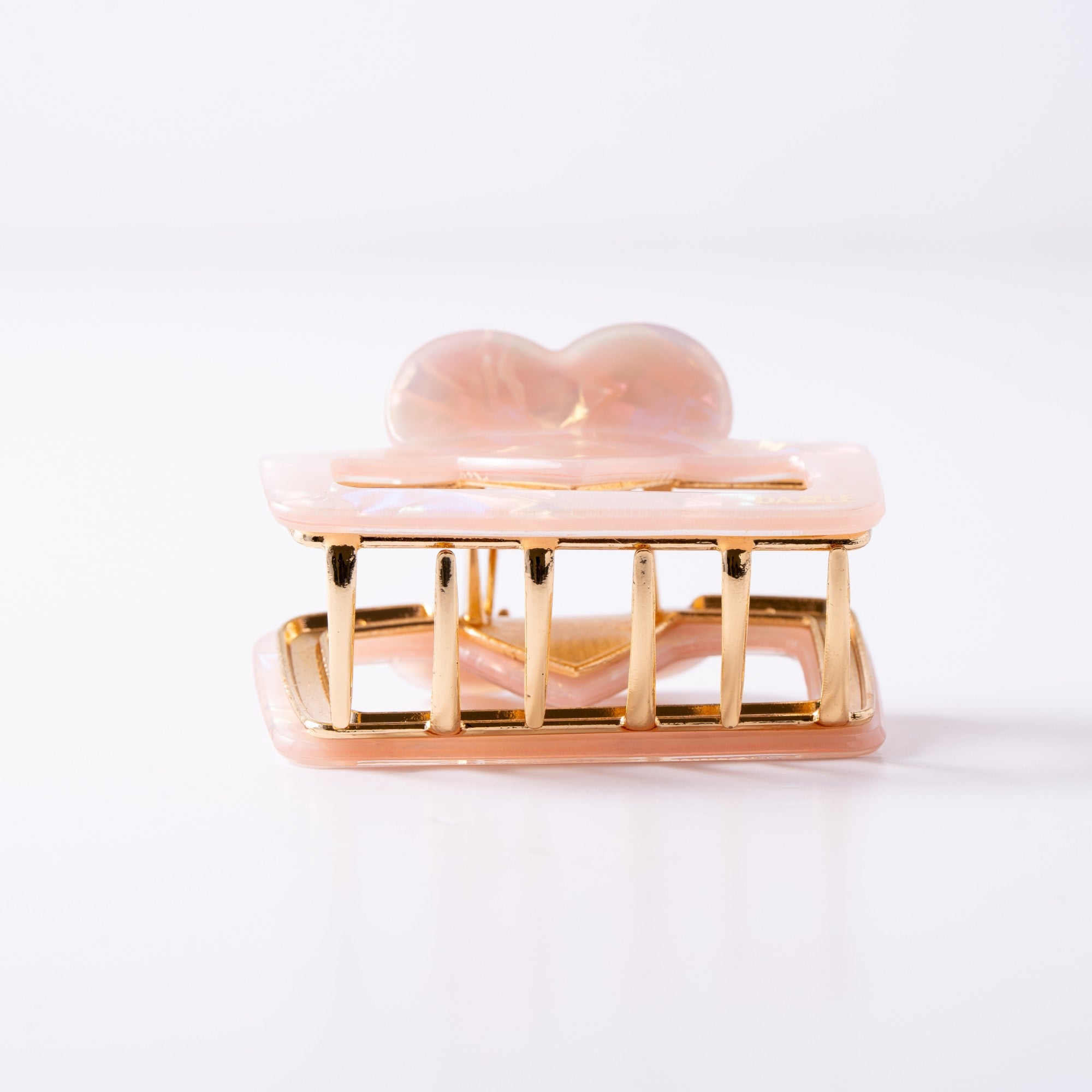 Pearl Heart Luxe Claw Clip