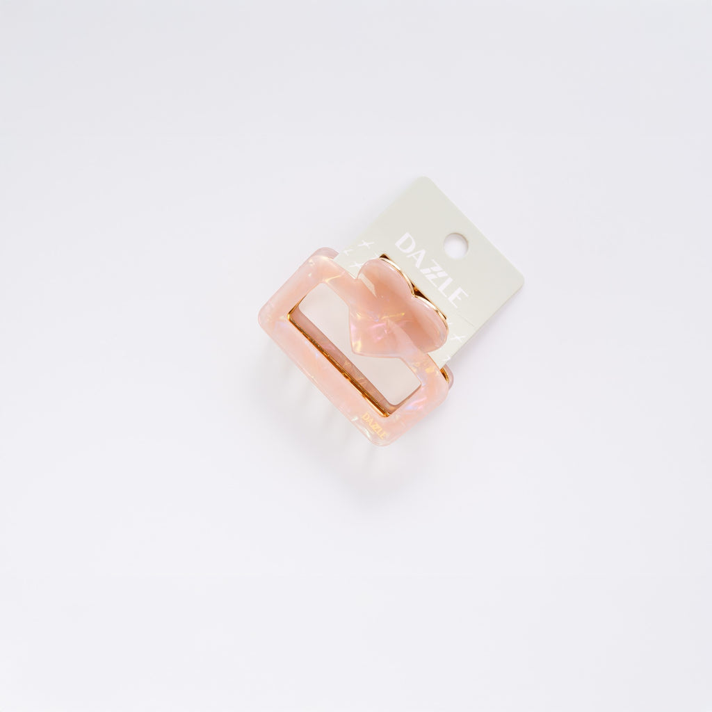 Pearl Heart Luxe Claw Clip