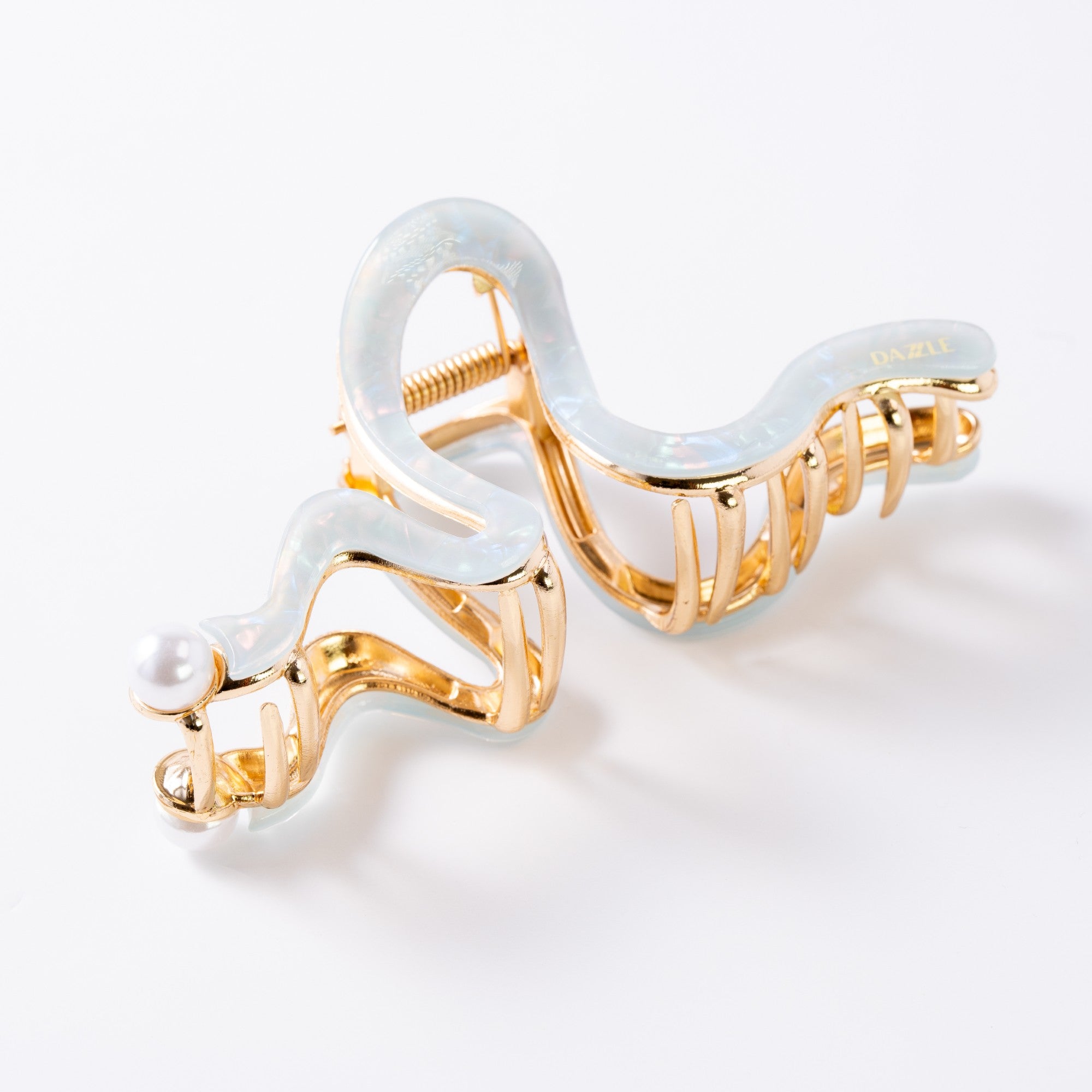 Pearl Wave Luxe Clip