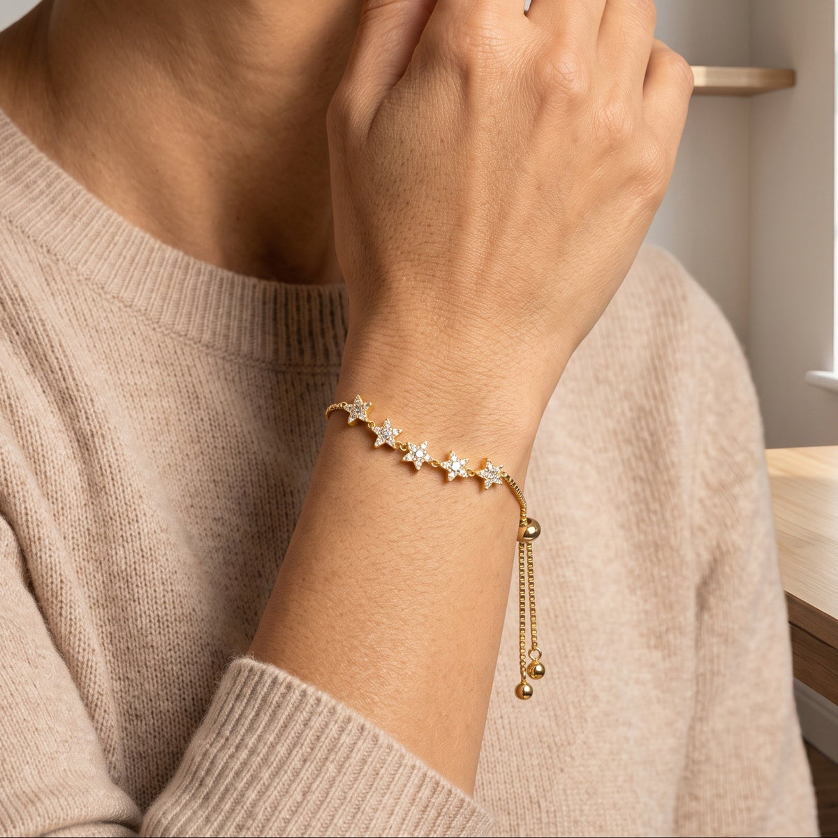 Flora Pearl Bead Adjustable Bracelet