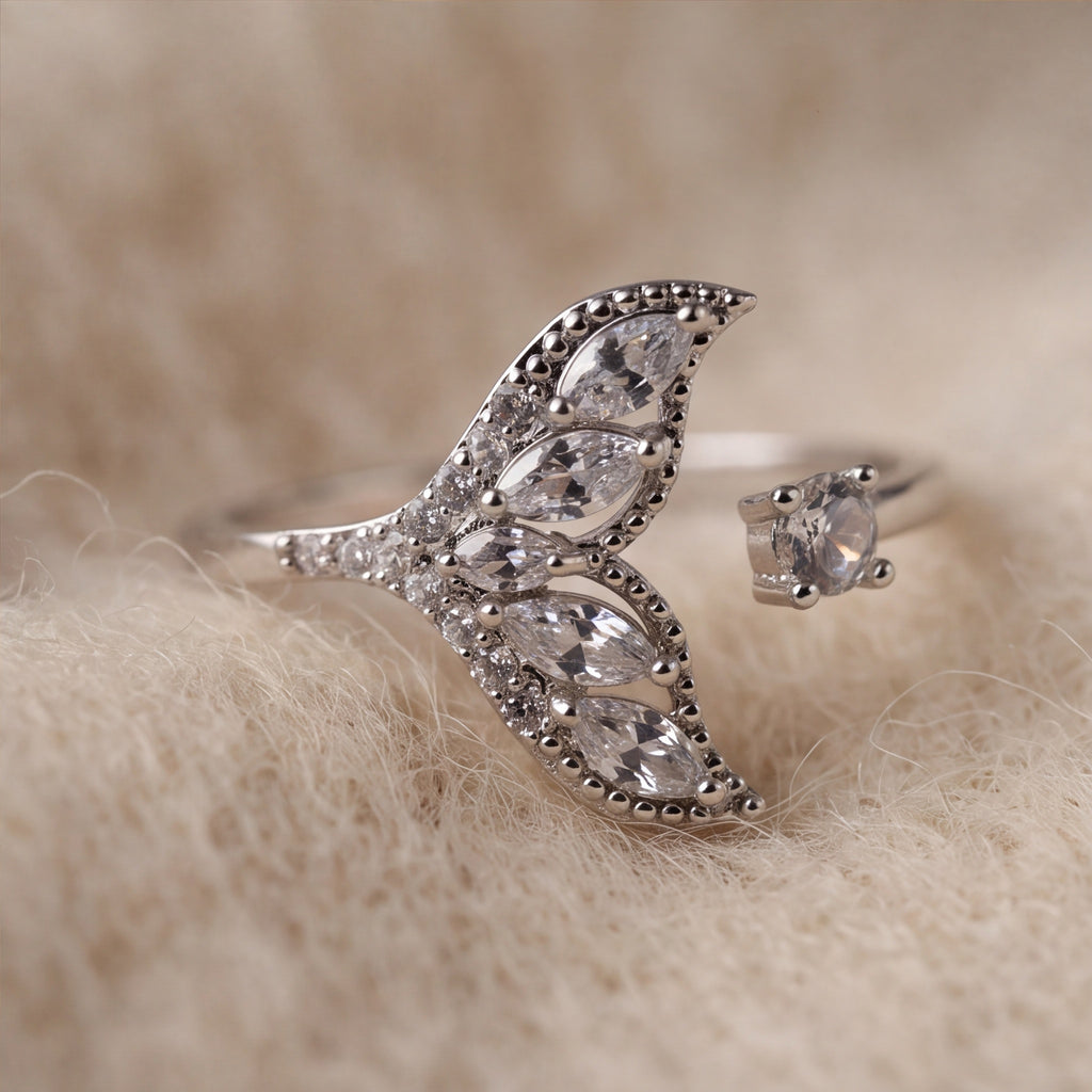 Leaf Crystal Open Ring