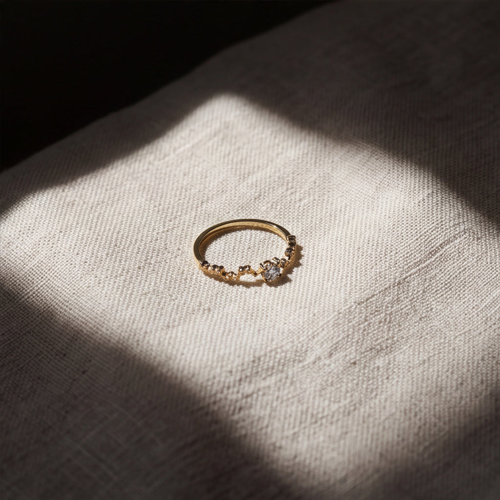 Delicate Star Detail Crystal Ring